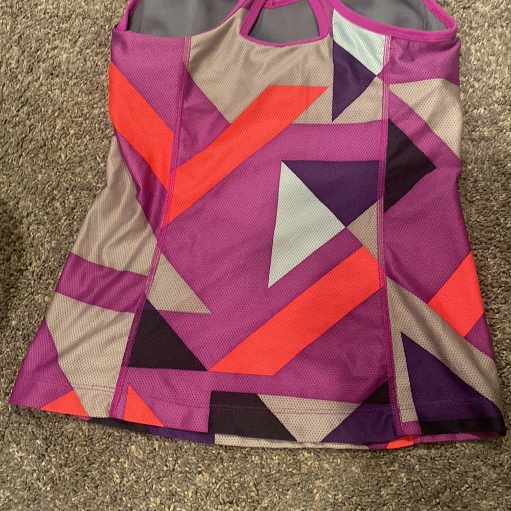 NIKE Dri-Fit Racer Back Tank Top - Picture 8 of 10